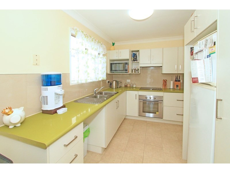 22b Gough Street, Park Avenue QLD 4701