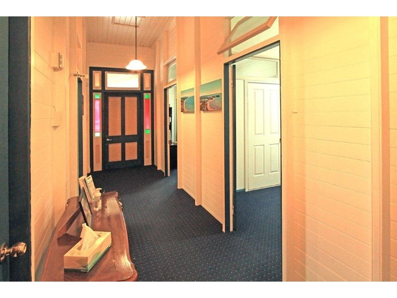 18 Albert Street, Rockhampton City QLD 4700