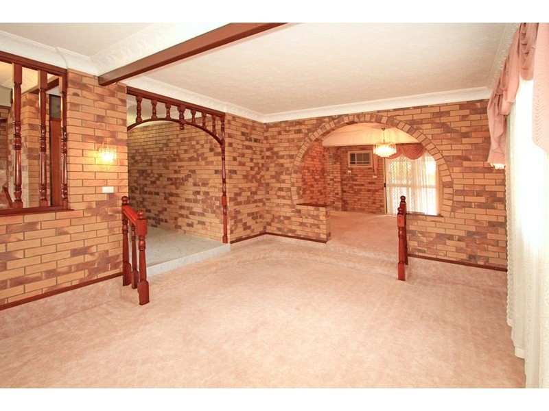 10 Davey Avenue, Frenchville QLD 4701