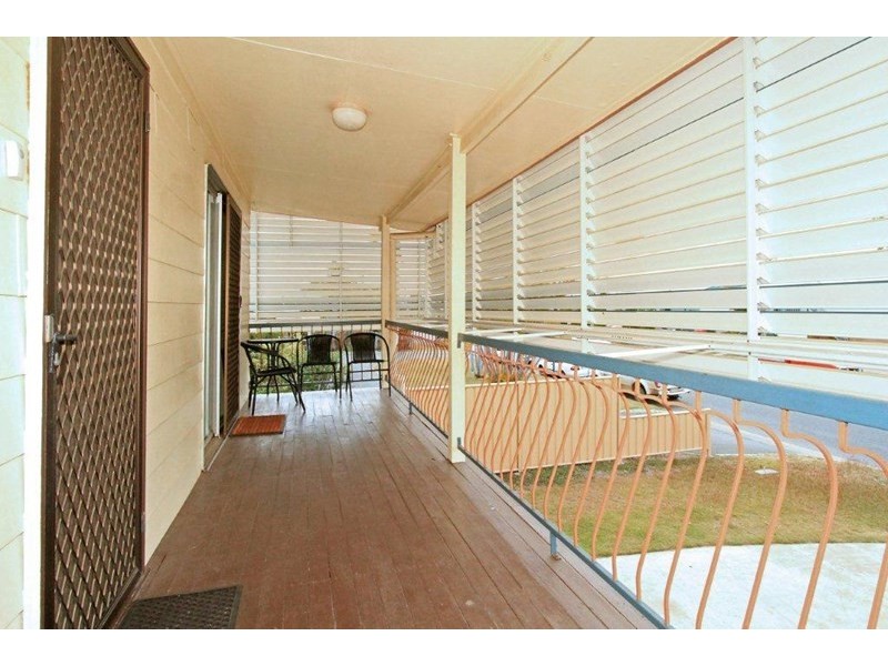 242 Richardson Road, Park Avenue QLD 4701