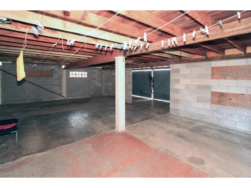 242 Richardson Road, Park Avenue QLD 4701