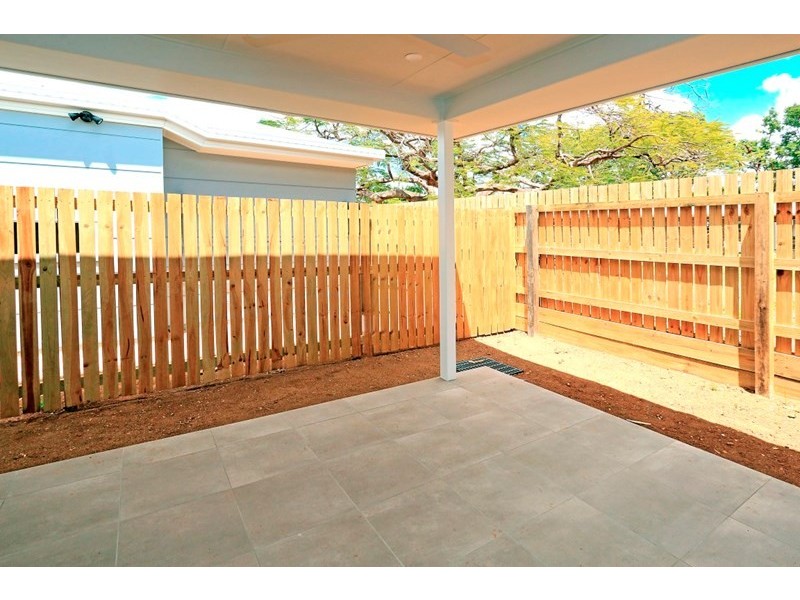 5/15 Card Street, Berserker QLD 4701