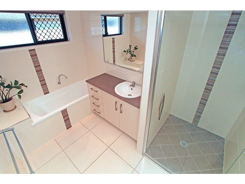 14 Wheeler Avenue, Gracemere QLD 4702