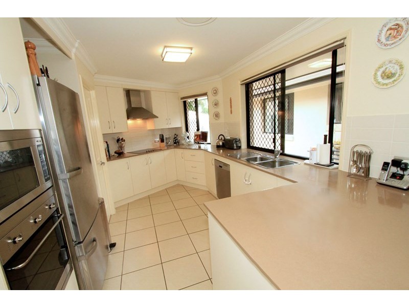 21 Constantia Crescent, Frenchville QLD 4701