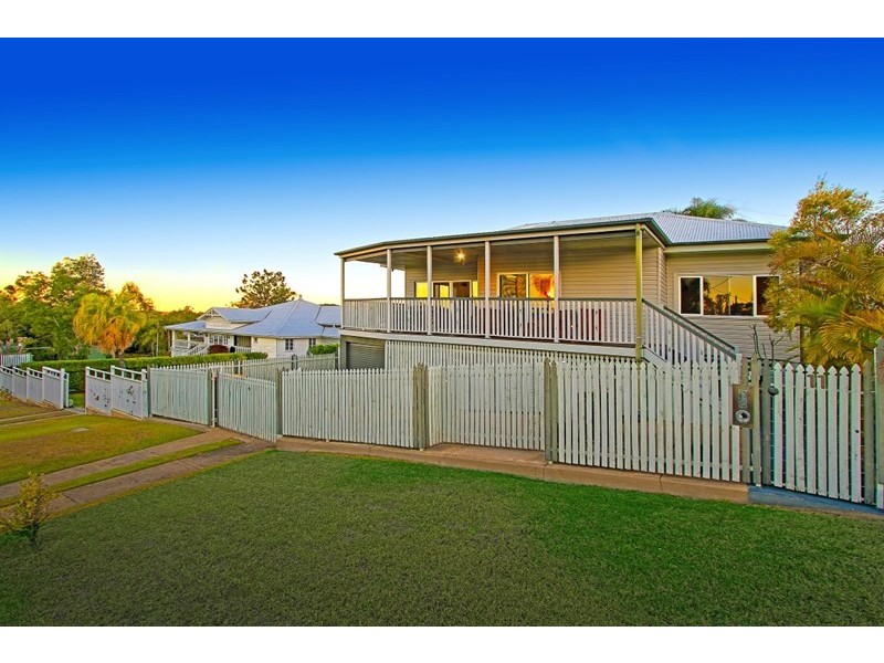 11 Corberry Street, The Range QLD 4700