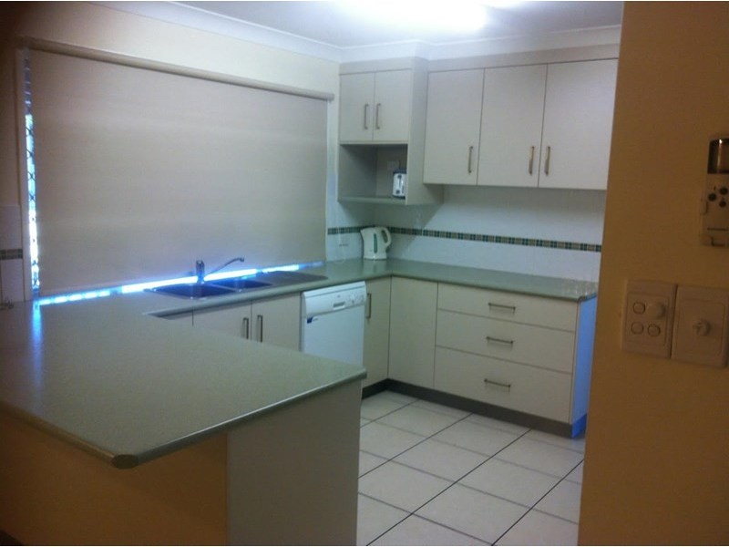 295 Hook Street, Berserker QLD 4701