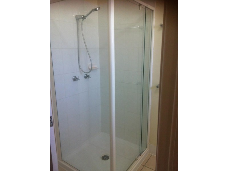 295 Hook Street, Berserker QLD 4701