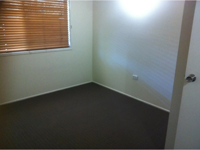 295 Hook Street, Berserker QLD 4701