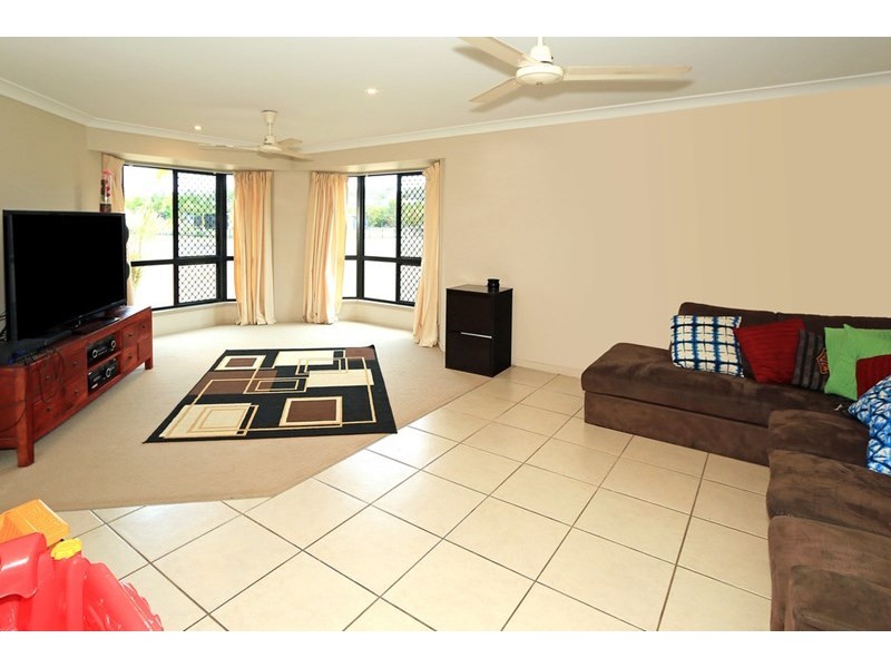 83 Perrott Drive, Rockyview QLD 4701