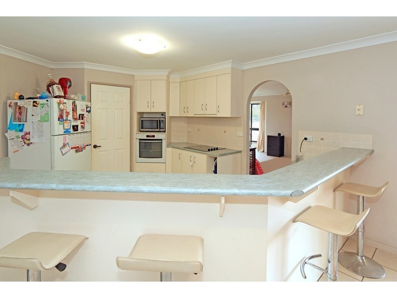 83 Perrott Drive, Rockyview QLD 4701