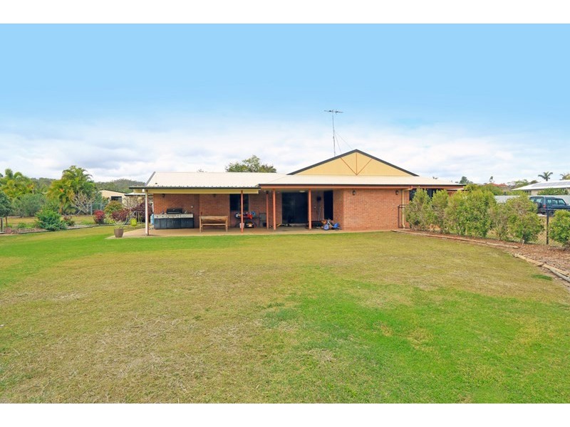83 Perrott Drive, Rockyview QLD 4701