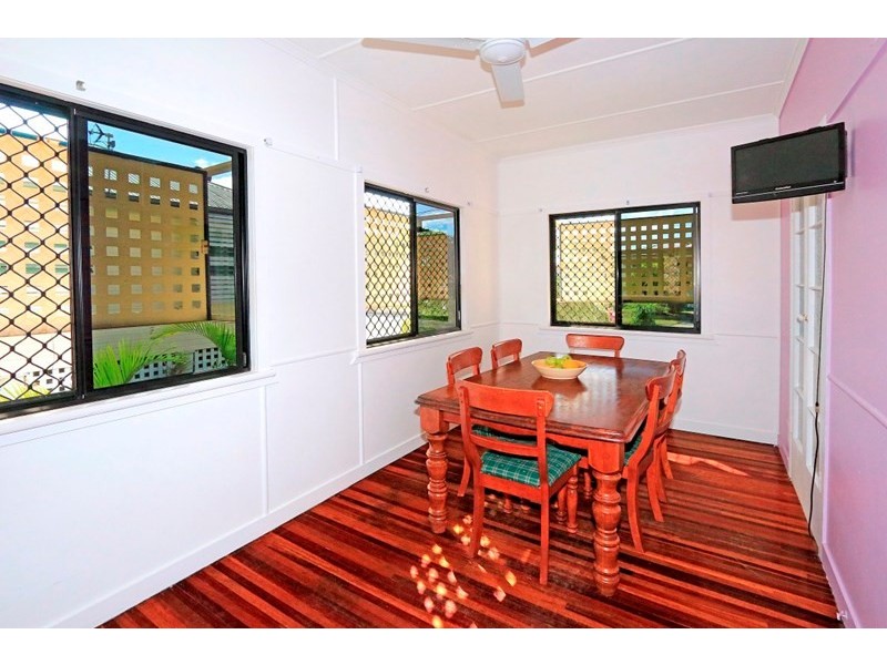 138 Elphinstone Street, Berserker QLD 4701