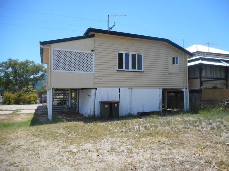 242 West Street, Allenstown QLD 4700