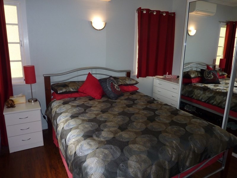 17 Considine Street, The Range QLD 4700