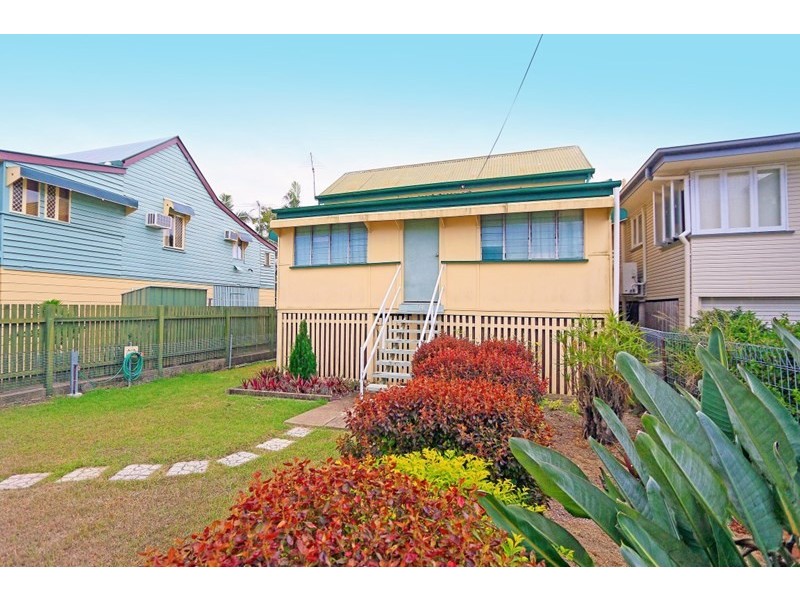 34 Caroline Street, Allenstown QLD 4700