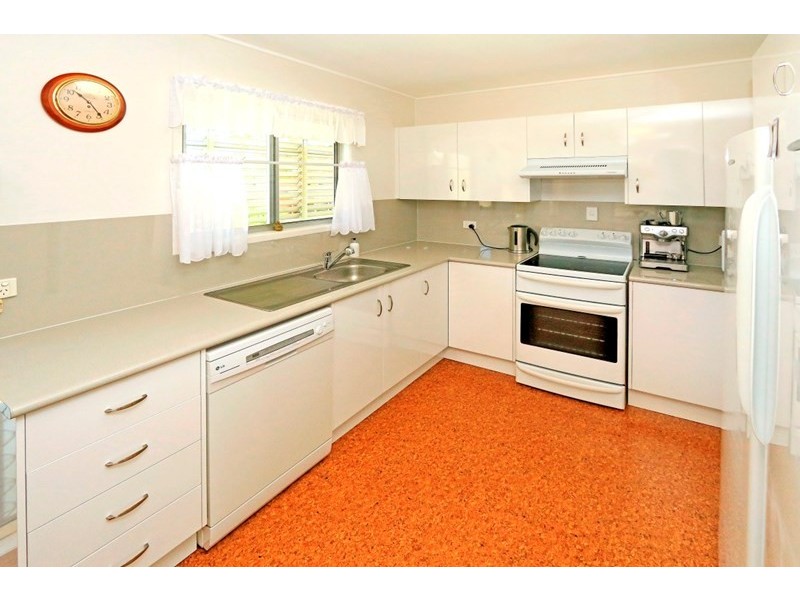 88 Menzies Street, Park Avenue QLD 4701