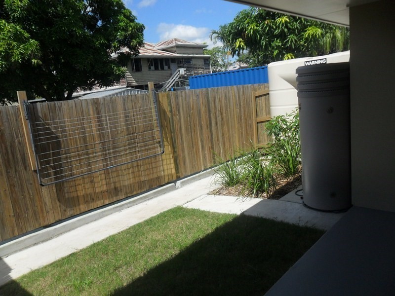 10/77a Edington Street, Berserker QLD 4701