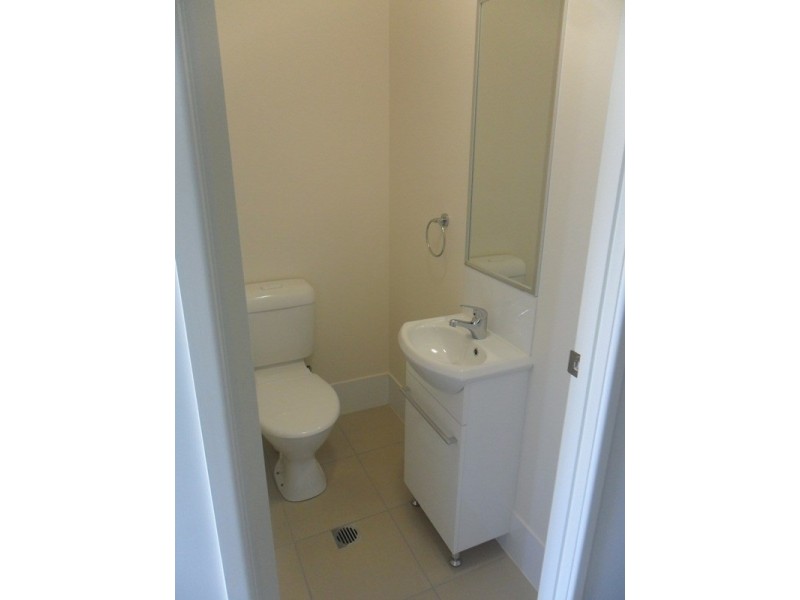 10/77a Edington Street, Berserker QLD 4701