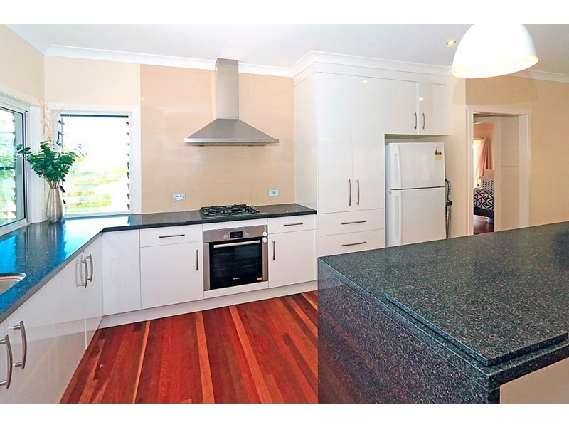 24 Nathan Street, The Range QLD 4700