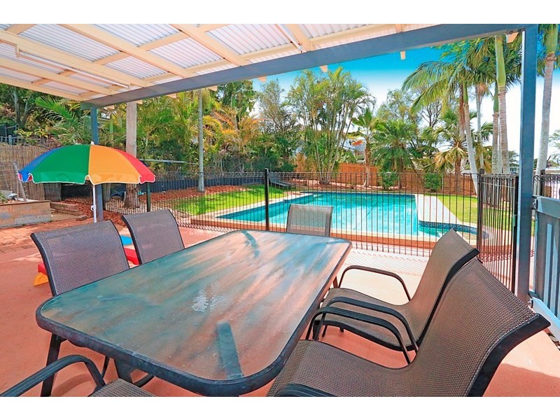 24 Nathan Street, The Range QLD 4700