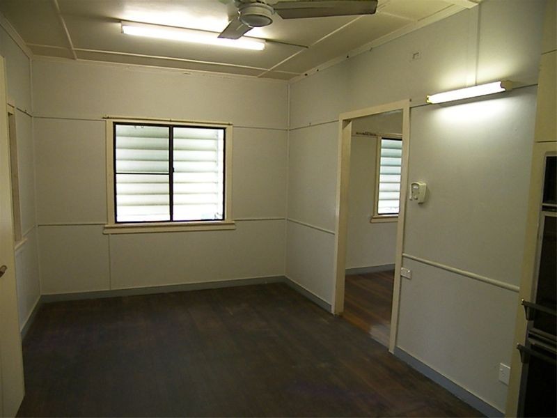 252 Elphinstone Street, Koongal QLD 4701