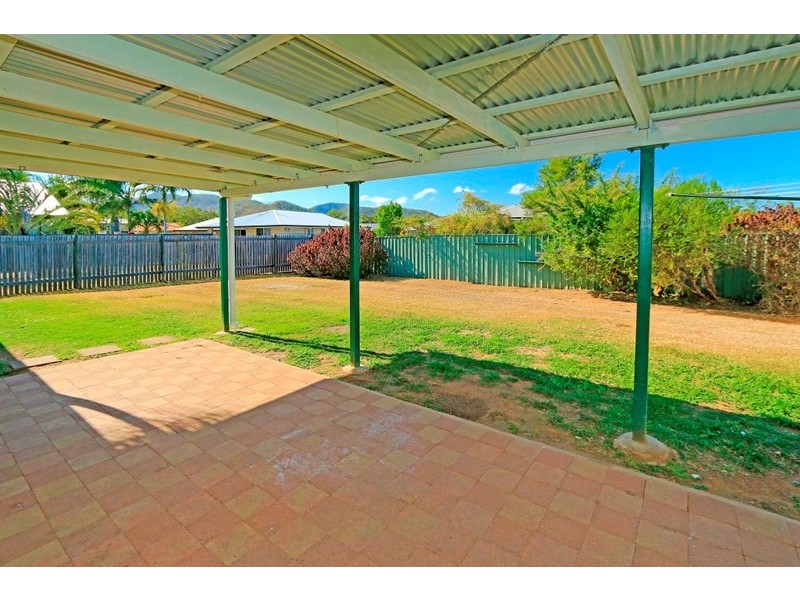 36 Bean Avenue, Parkhurst QLD 4702