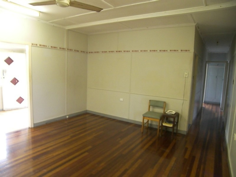 252 Elphinstone Street, Koongal QLD 4701