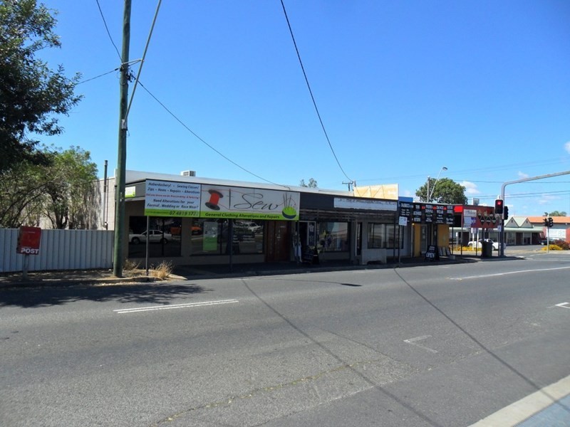 176 Berserker Street, Berserker QLD 4701