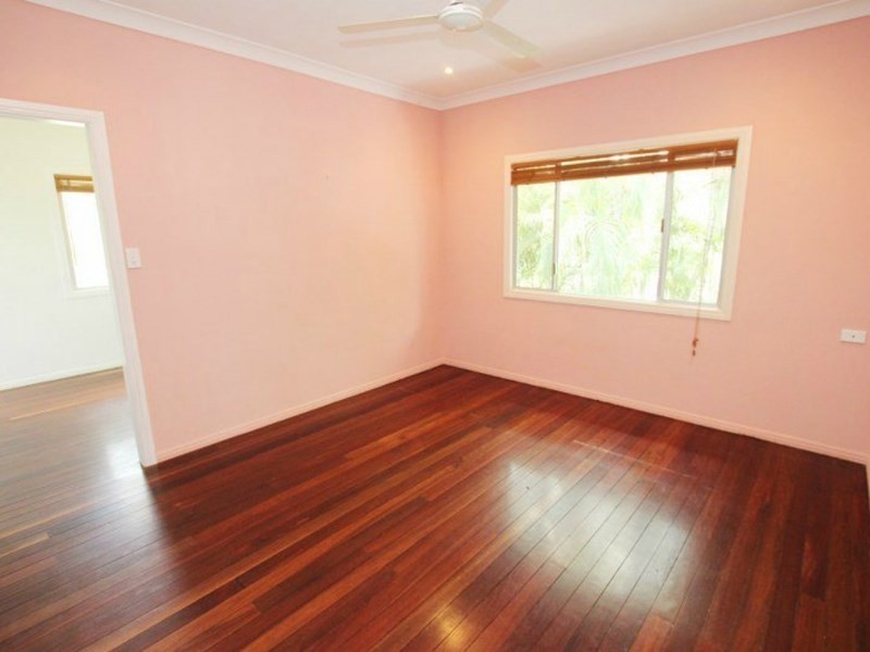 97 Stamford Street, Berserker QLD 4701