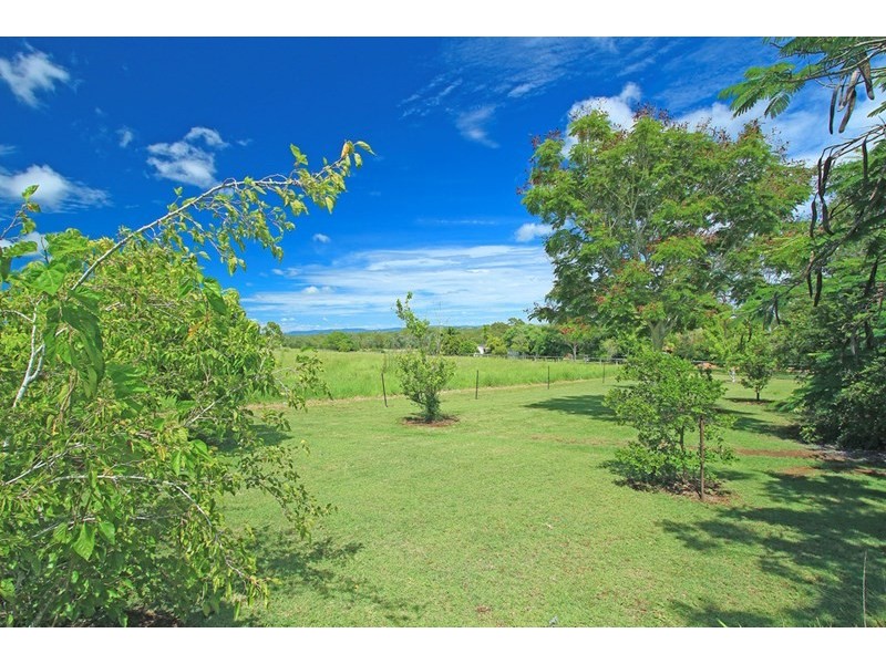 10-12 Mark Acton Close, Rockyview QLD 4701