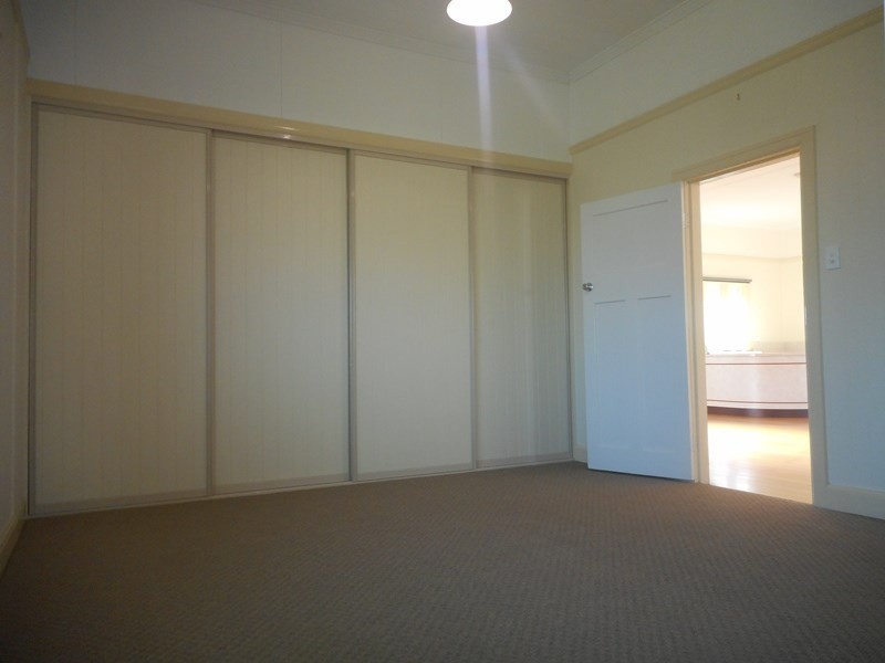 28 Glencoe Street, The Range QLD 4700