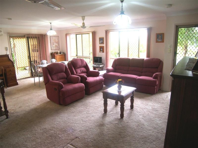 5 Brosnan Cresent, Parkhurst QLD 4702