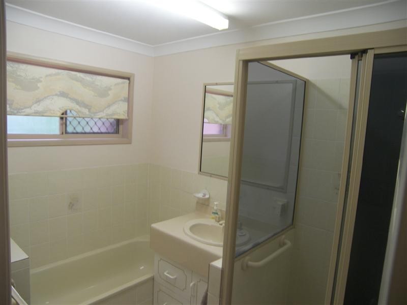 5 Brosnan Cresent, Parkhurst QLD 4702