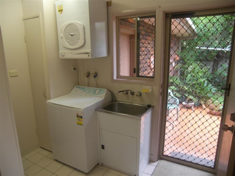 5 Brosnan Cresent, Parkhurst QLD 4702