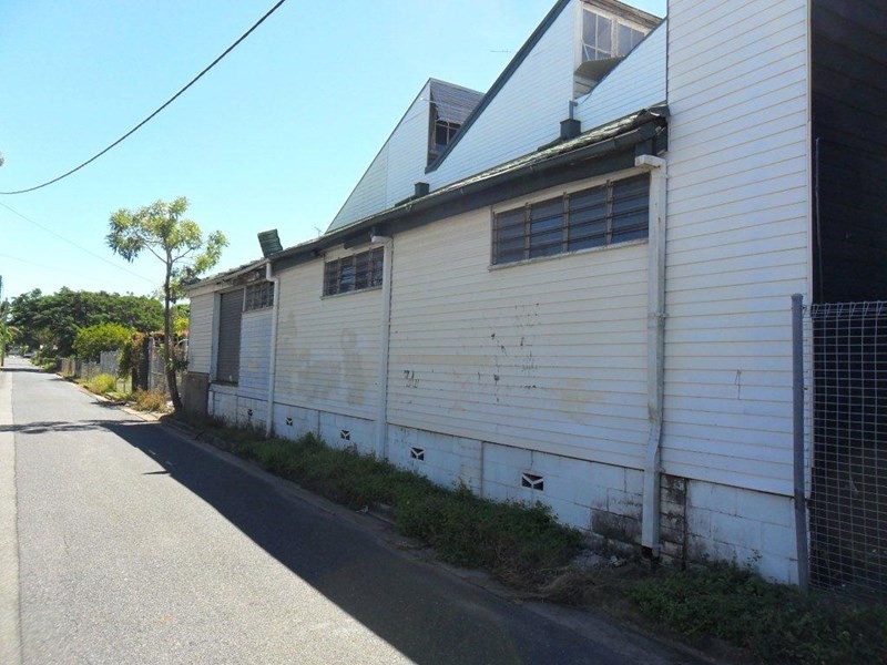 14 Cambridge Street, Rockhampton City QLD 4700