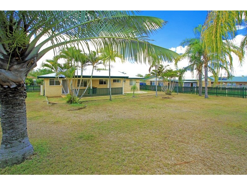 4 Hicks Close, Gracemere QLD 4702