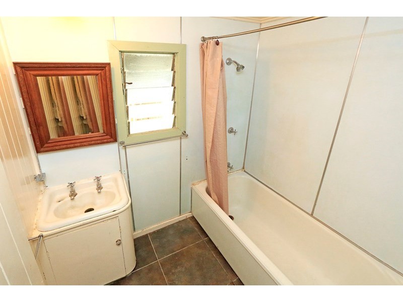 126 Fitzroy Street, Allenstown QLD 4700