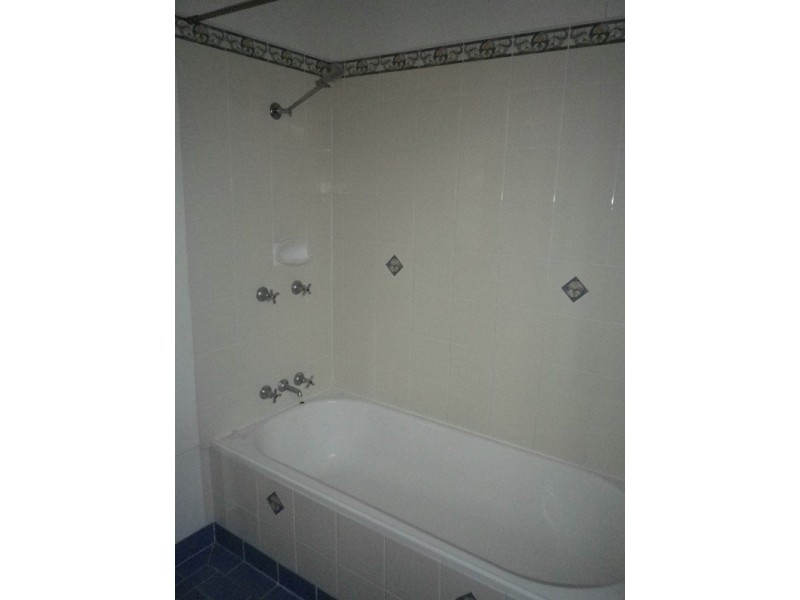 70 Murray Street, The Range QLD 4700