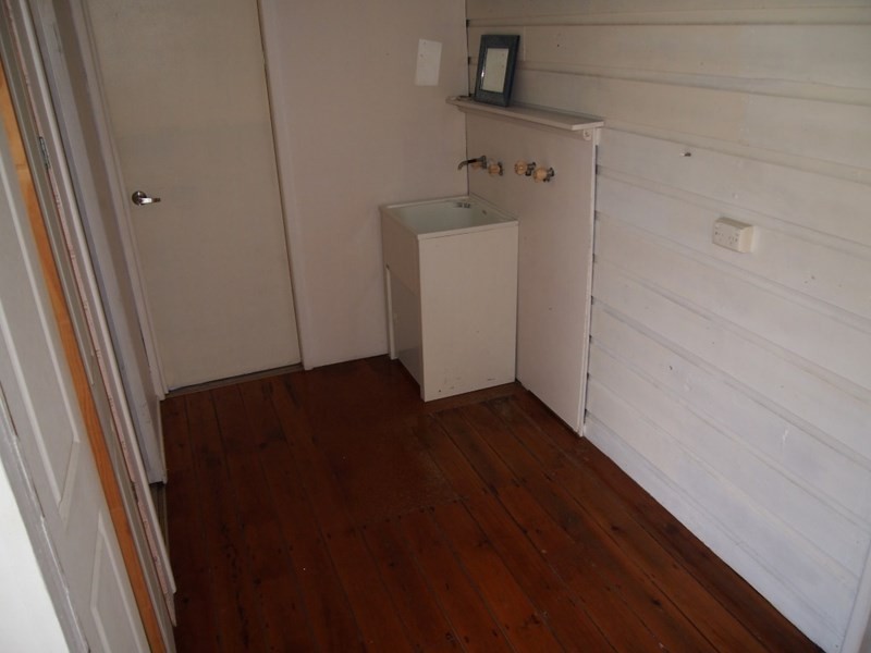 405 Paterson Avenue, Koongal QLD 4701