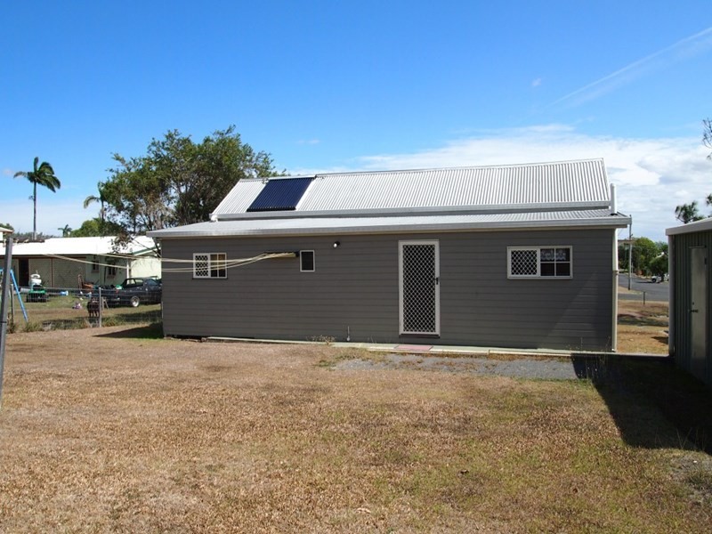 405 Paterson Avenue, Koongal QLD 4701