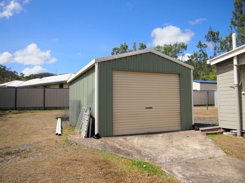 405 Paterson Avenue, Koongal QLD 4701
