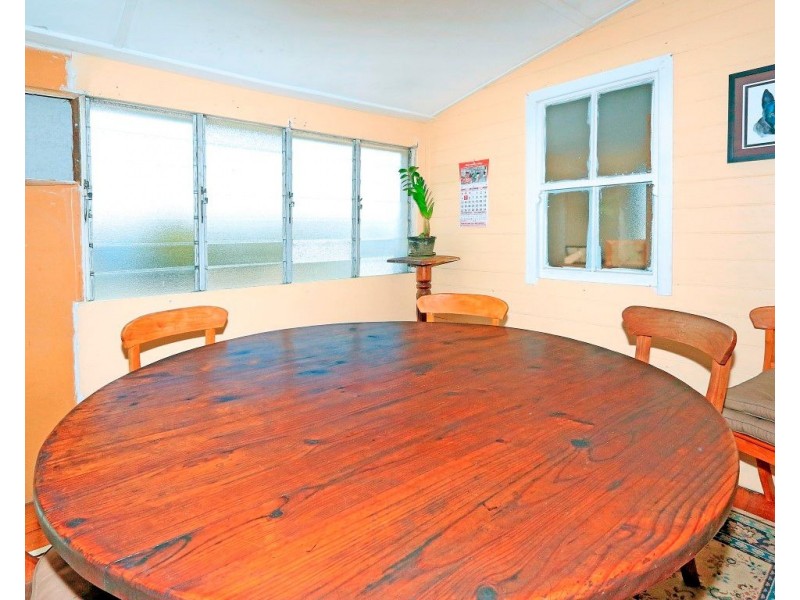 106 Gladstone Road, Allenstown QLD 4700