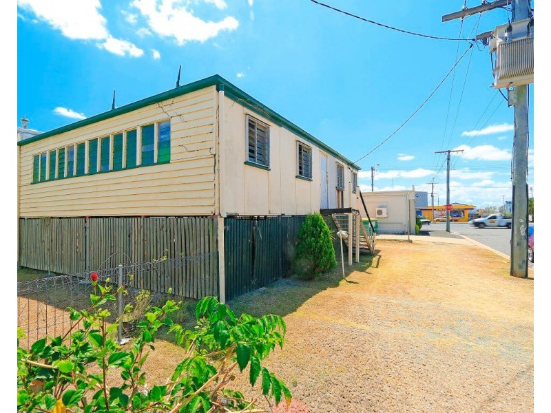 106 Gladstone Road, Allenstown QLD 4700