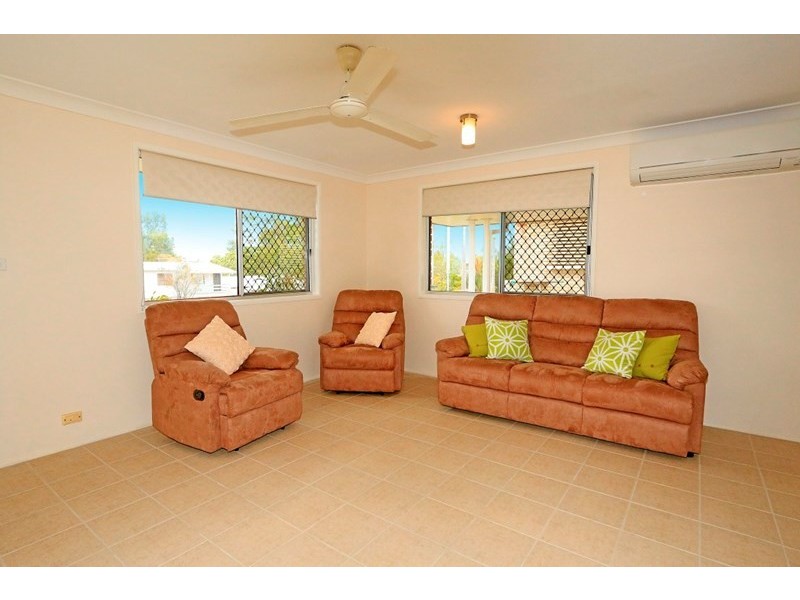 4 Poole Street, Kawana QLD 4701
