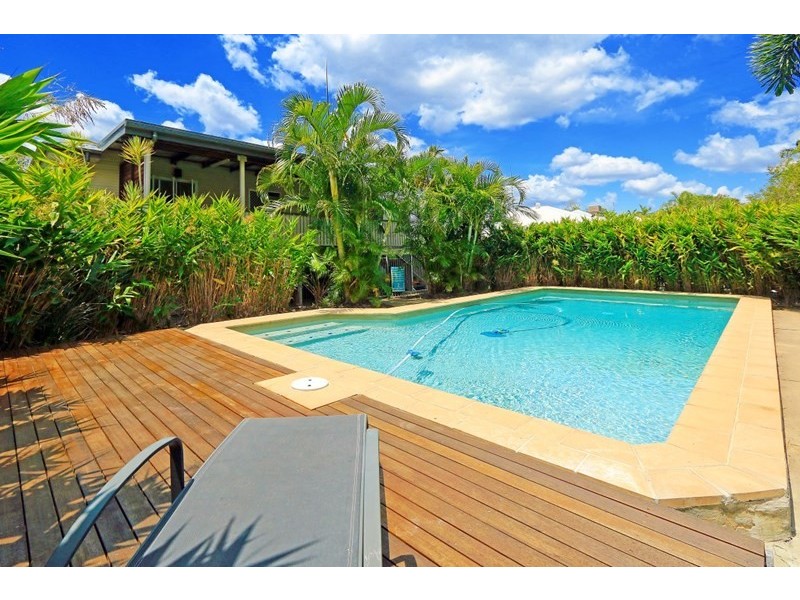 9 Jones Street, Wandal QLD 4700