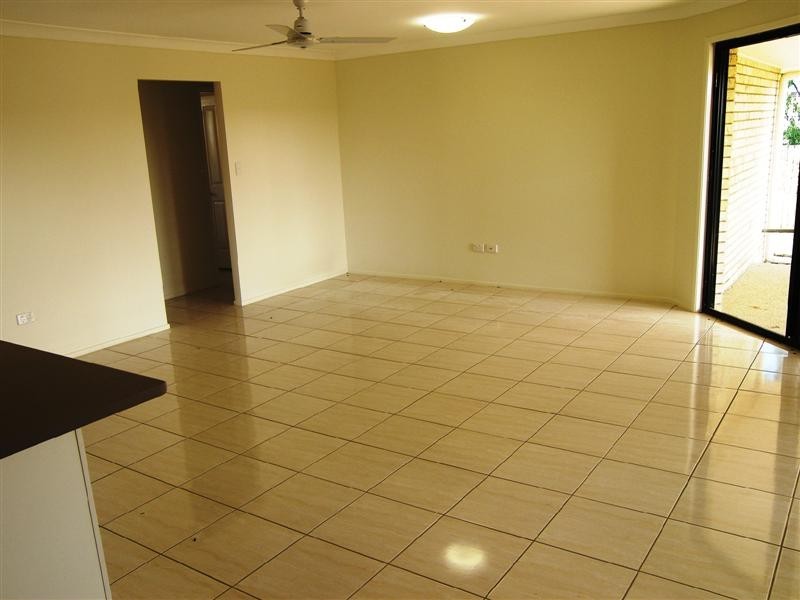 11 John Oxley Drive, Gracemere QLD 4702