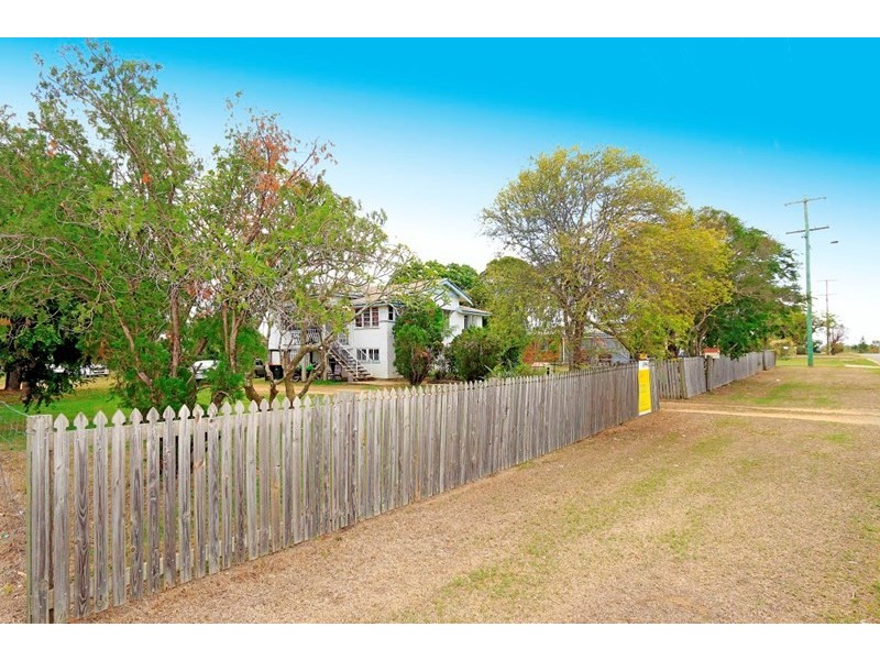 1 Mcilwraith Street, Kawana QLD 4701