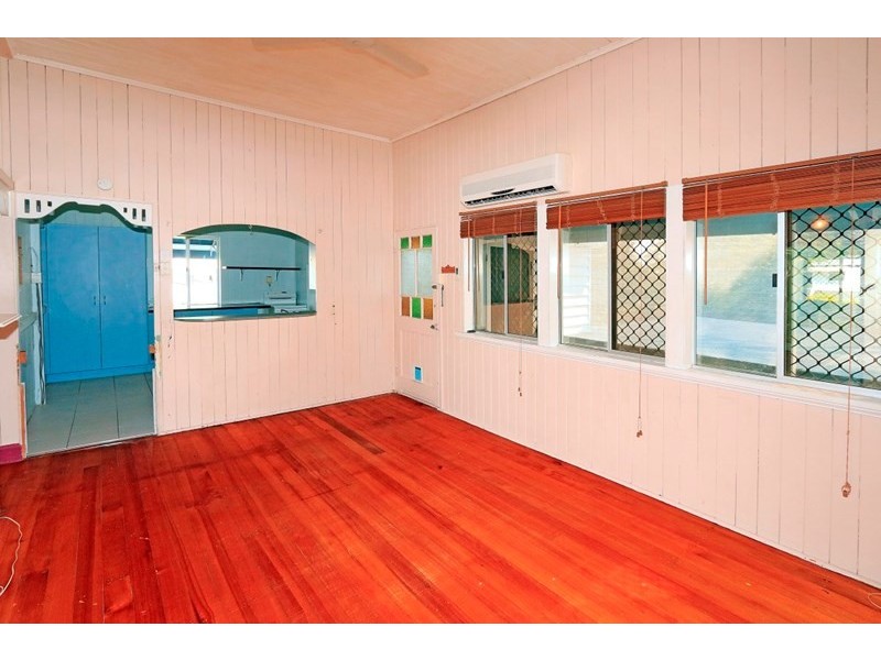 426 Campbell Street, Depot Hill QLD 4700