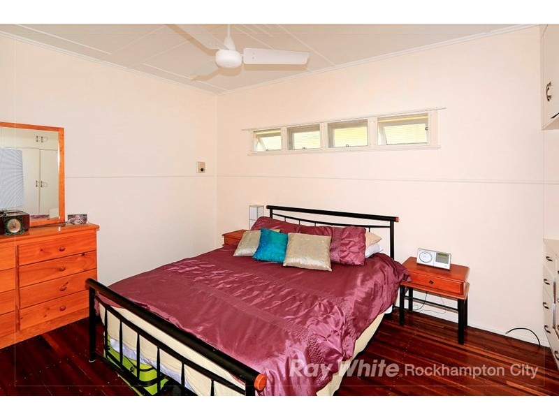 50 Luck Avenue, Wandal QLD 4700