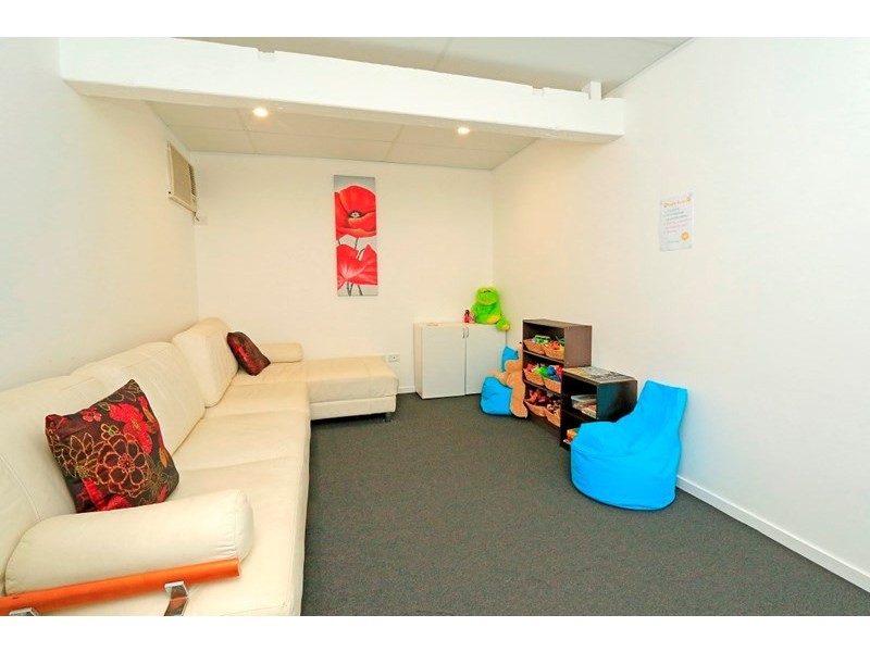 173 Berserker Street, Berserker QLD 4701